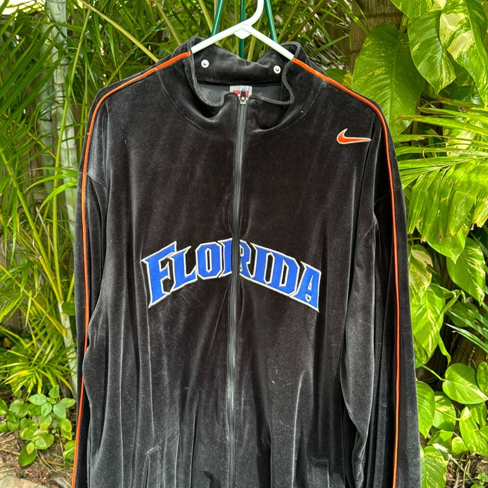 Nike Elite Florida Gators Basketball Velour Zip.